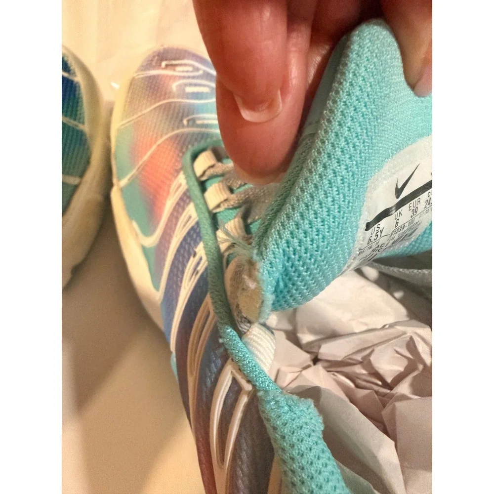 Nike Air Max Plus TN GS Teal Purple Pink Gradient BV1239-100 Kids Size 6.5Y